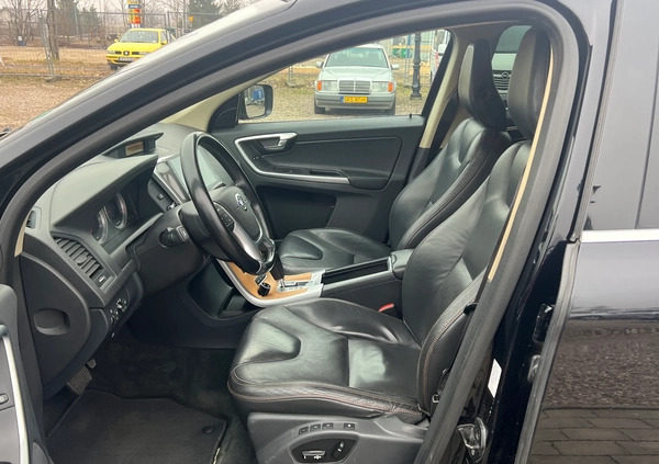 Volvo XC 60 cena 47500 przebieg: 362300, rok produkcji 2009 z Siemiatycze małe 352